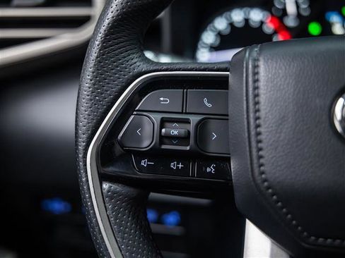 Used 2023 Toyota Tundra Limited w/ TRD Off-Road Package image 20