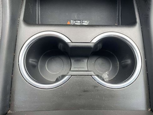 Used 2023 Chevrolet Tahoe LT w/ LT Signature Package image 18