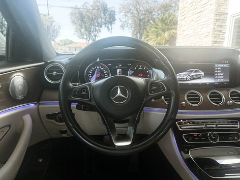 Used 2017 Mercedes-Benz E 300 w/ Premium 1 Package image 28