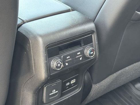 Used 2023 GMC Acadia Denali w/ Denali Ultimate Package image 25