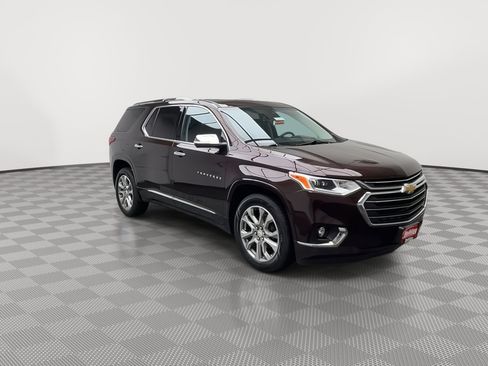Used 2018 Chevrolet Traverse Premier image 38
