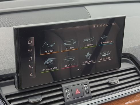 Used 2023 Audi Q5 e Premium image 18