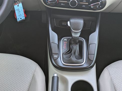 Used 2020 Kia Soul LX FWD image 20