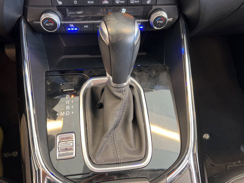 Used 2023 MAZDA CX-9 Touring Plus image 18
