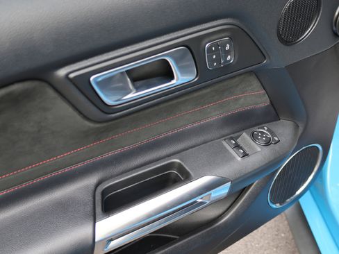 Used 2022 Ford Mustang GT Premium w/ GT Performance Package RWD image 19