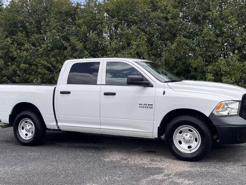 Used 2018 RAM 1500 Tradesman w/ Popular Equipment Group RWD image 10