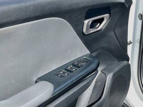 Used 2025 Kia K4 FWD image 17