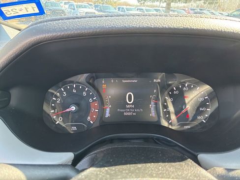 Used 2024 Jeep Compass Limited image 18