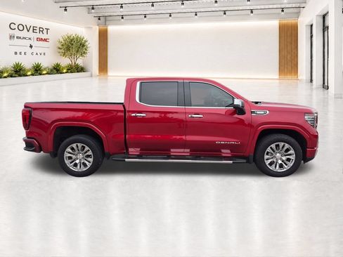 Used 2024 GMC Sierra 1500 Denali AWD/4WD image 15