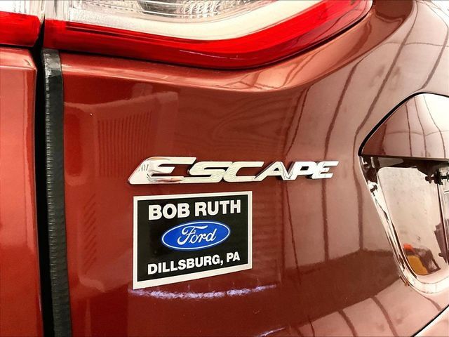 Used 2016 Ford Escape SE AWD/4WD image 13