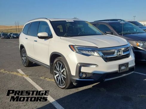 Used 2021 Honda Pilot Touring image 1