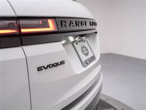 Used 2026 Land Rover Range Rover Evoque S AWD/4WD image 30