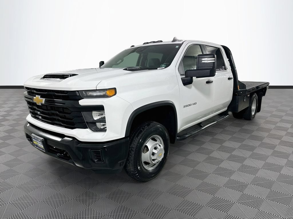 Used 2025 Chevrolet Silverado 3500 W/T w/ WT Convenience Package AWD/4WD image 3