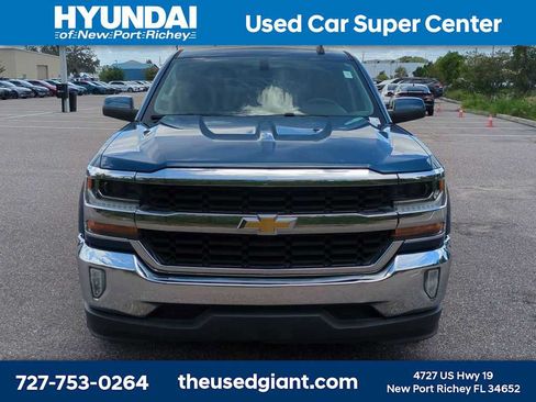 Used 2018 Chevrolet Silverado 1500 LT w/ All Star Edition RWD image 8