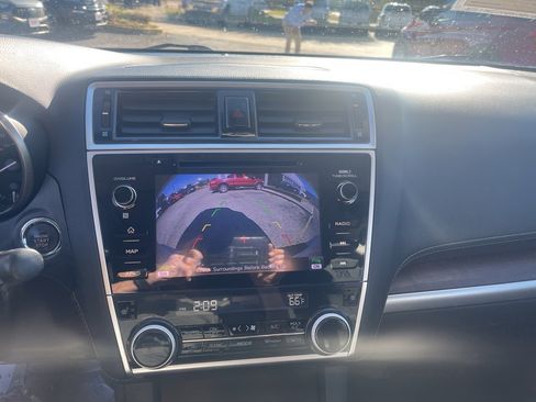 Used 2019 Subaru Outback 2.5i Limited image 17