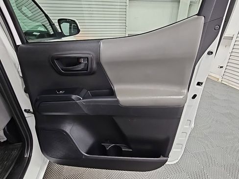 Used 2023 Toyota Tacoma SR image 32