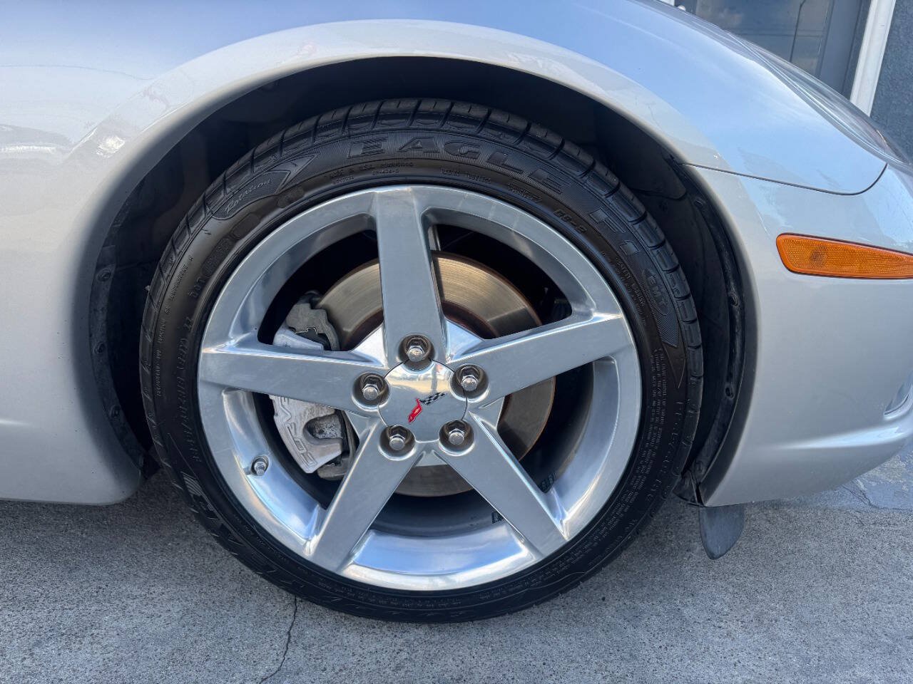 Used 2006 Chevrolet Corvette Convertible w/ Preferred Equipment Group RWD image 19