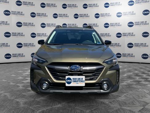 Used 2023 Subaru Outback Premium AWD/4WD image 8