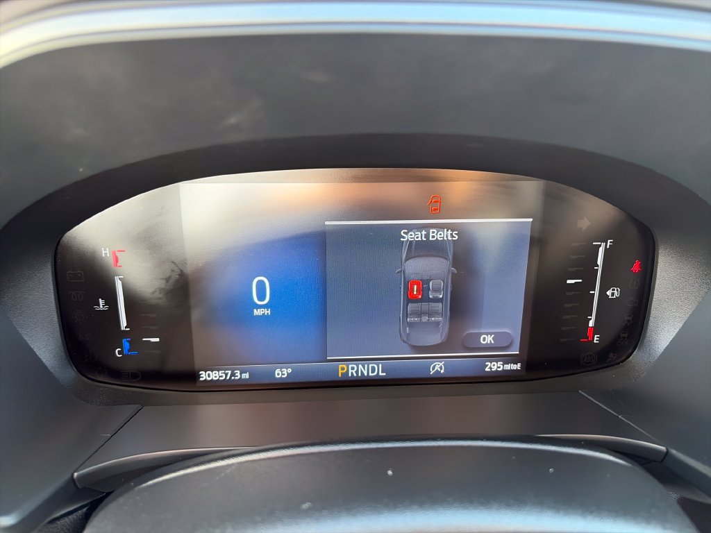 Used 2025 Ford Escape Active AWD/4WD image 17