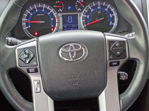 Used 2015 Toyota 4Runner SR5 RWD image 28