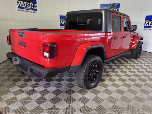 Used 2021 Jeep Gladiator Sport AWD/4WD image 13