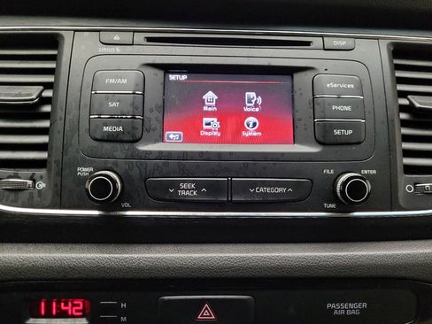 Used 2016 Kia Sedona LX w/ Option Group 020 image 25