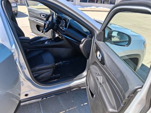 New 2026 Jeep Compass Latitude image 18