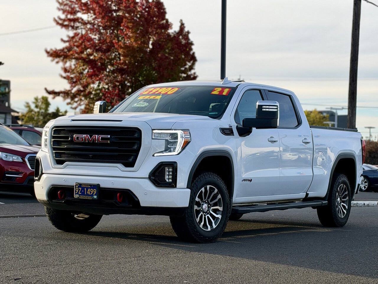 Used 2021 GMC Sierra 1500 AT4 w/ Technology Package AWD/4WD image 10