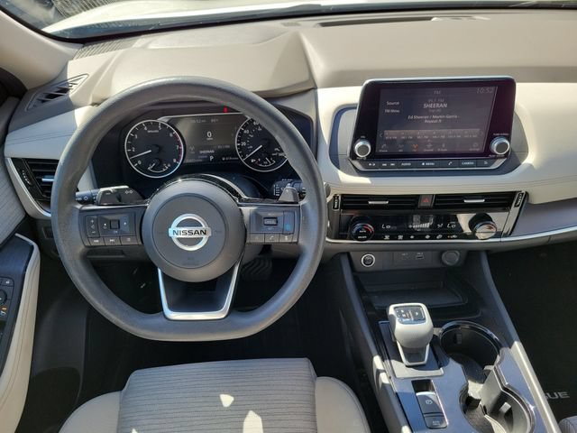 Certified 2021 Nissan Rogue SV FWD image 16