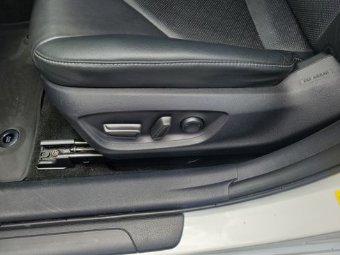 Used 2022 Toyota Camry XSE FWD image 18