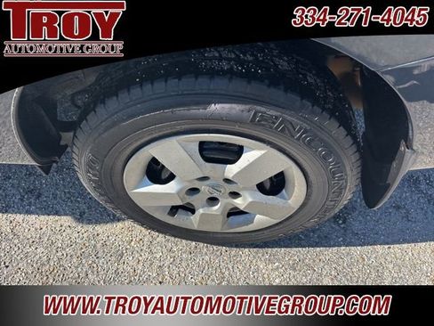 Used 2013 Nissan Rogue S image 16