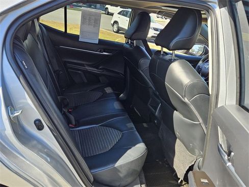 Used 2023 Toyota Camry SE image 13