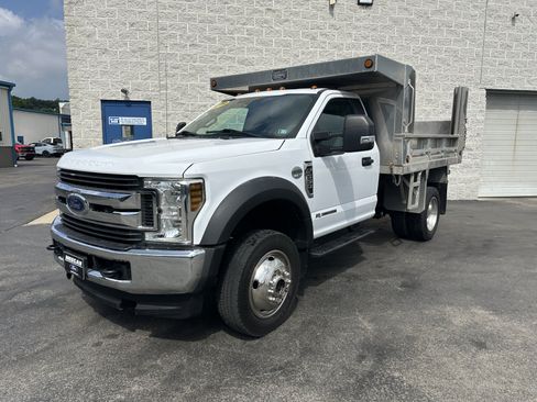Used 2019 Ford F550 4x4 Regular Cab Super Duty image 1