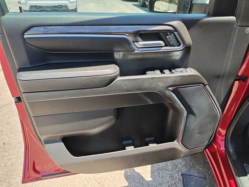 Used 2024 Chevrolet Silverado 2500 LTZ AWD/4WD image 14