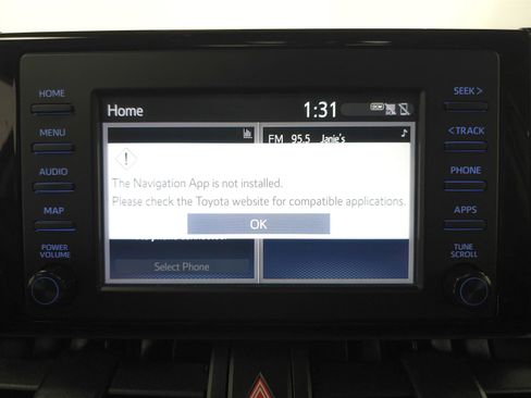 Used 2019 Toyota RAV4 XLE AWD/4WD image 7