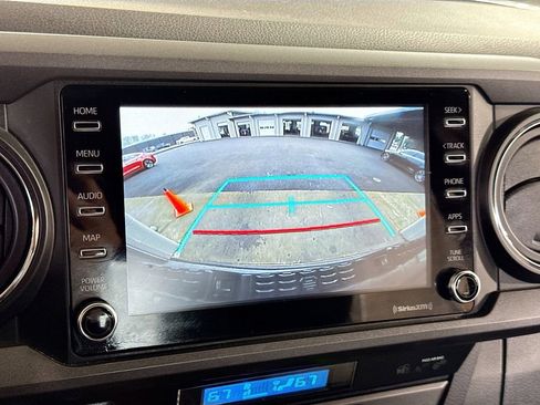 Used 2022 Toyota Tacoma TRD Sport image 23