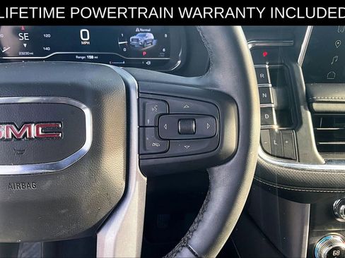 Used 2024 GMC Yukon SLT w/ SLT Luxury Package image 19