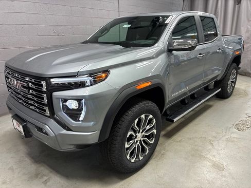 New 2026 GMC Canyon Denali AWD/4WD image 36