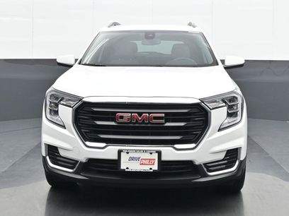 Used 2023 GMC Terrain SLE w/ Driver Convenience Package