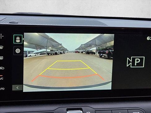 Used 2025 Kia K4 EX FWD image 12