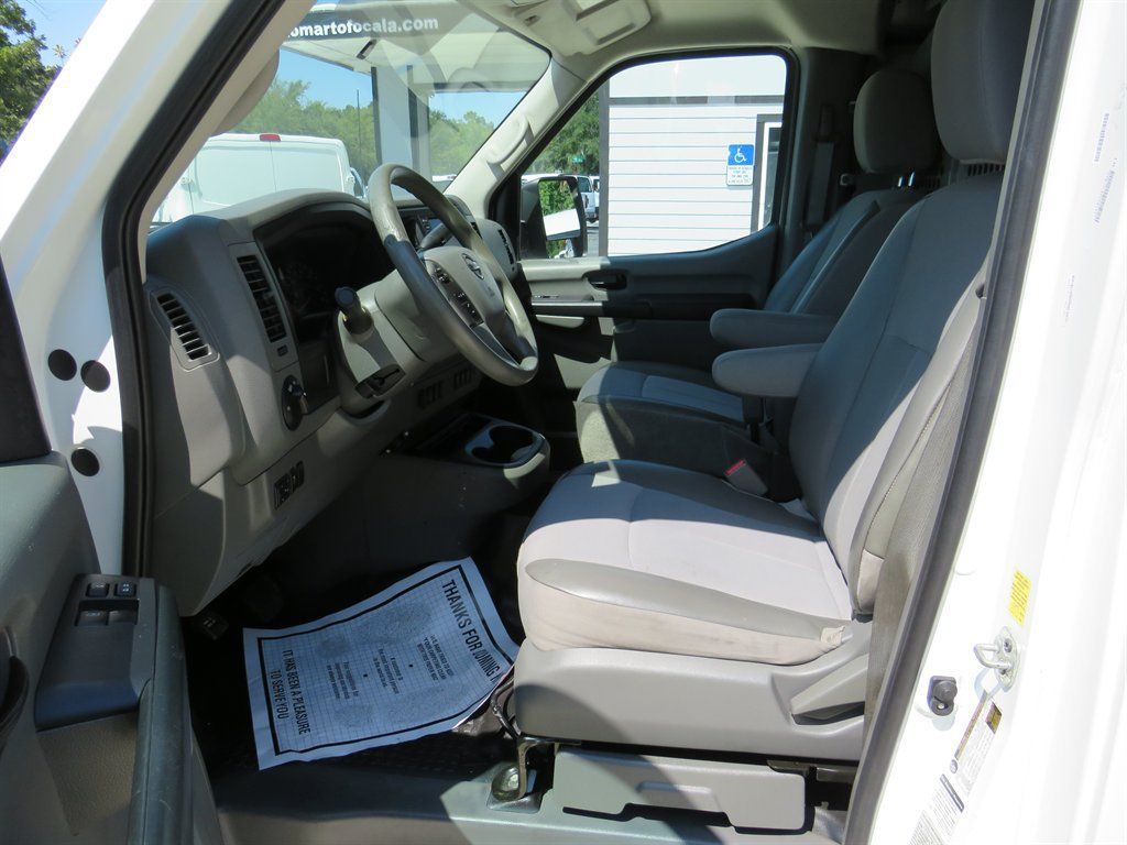 Used 2020 Nissan NV 2500 S RWD image 4