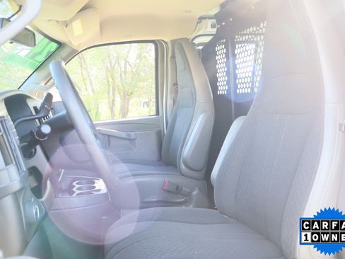 Used 2024 GMC Savana 2500 w/ Driver Convenience Package RWD image 23