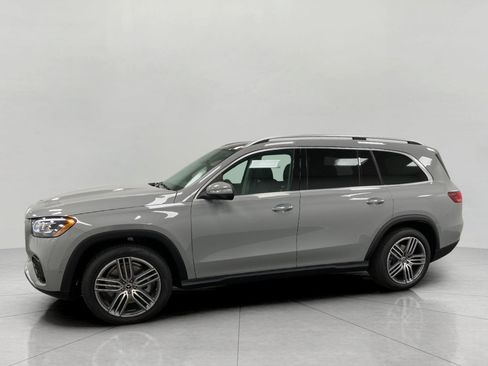 New 2026 Mercedes-Benz GLS 450 4MATIC image 10