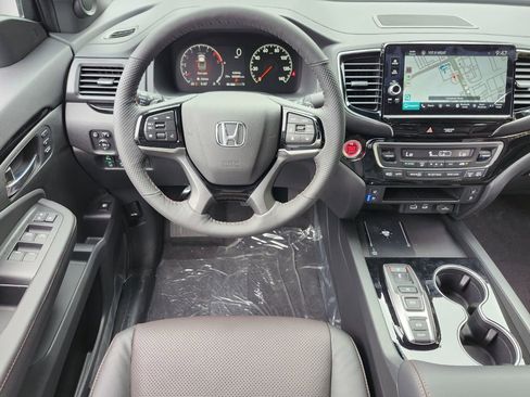 New 2026 Honda Ridgeline Black Edition image 7