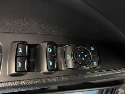 Used 2020 Ford Fusion SEL image 24