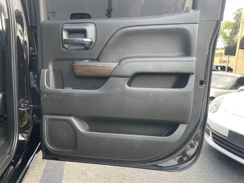 Used 2018 GMC Sierra 3500 Denali w/ Duramax Plus Package AWD/4WD image 46