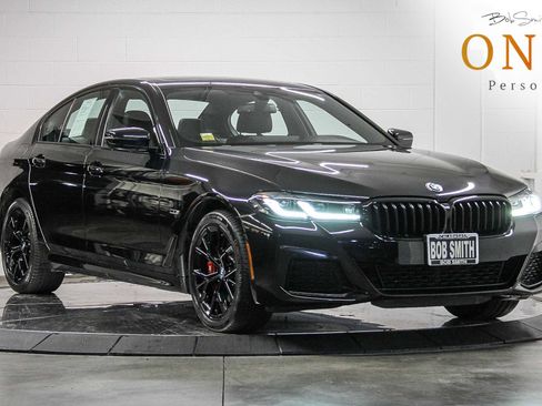 Certified 2023 BMW 530e w/ M Sport Package image 1