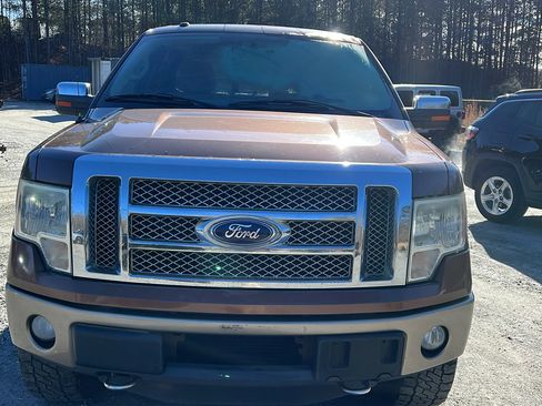Used 2011 Ford F150 Lariat w/ Lariat Chrome Pkg image 3
