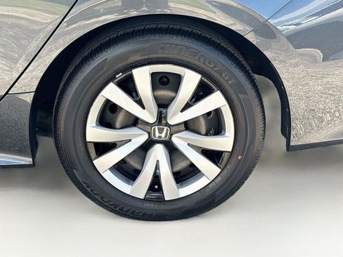Certified 2024 Honda Civic LX image 32