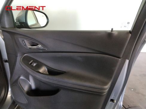 Used 2025 Buick Encore GX Preferred image 37